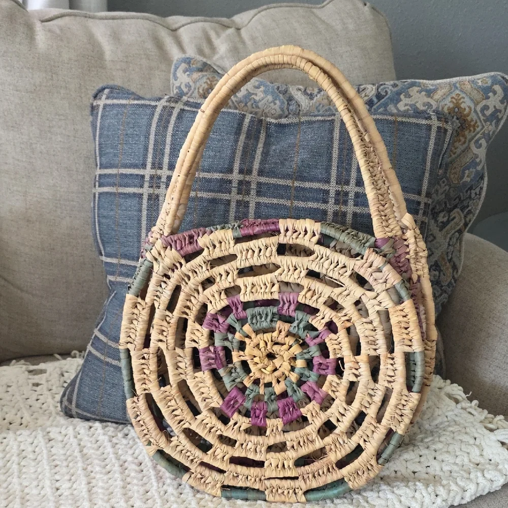 Round Boho, Hippie Straw Shoulder Bag in Natural with Pink & Green Accents - Picture 5 of 6